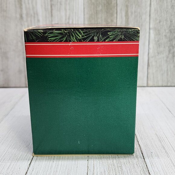 VTG Hallmark Keepsake Ornament Norman Rockwell The Saturday Evening Post - Picture 7 of 9